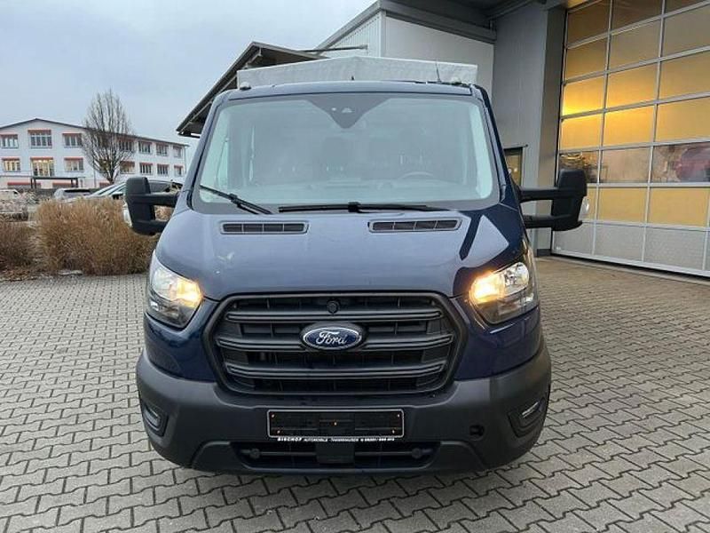 Gebraucht Ford Transit Trend 131 PS (96 kW) 2023 Blazerblau Van
