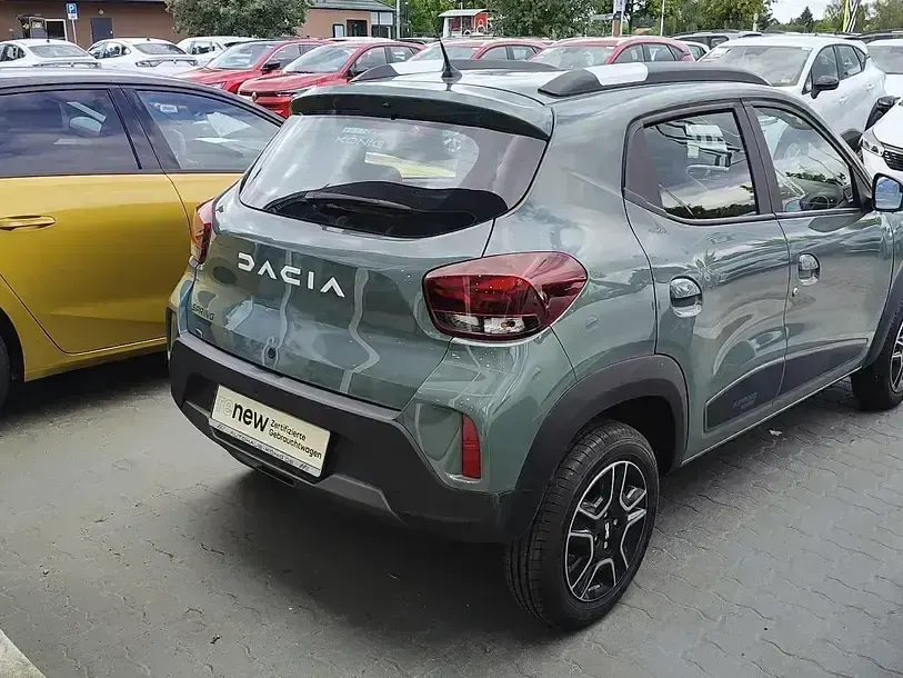Gebraucht Dacia Spring Essentiel 33 kW (45 PS) 2023 Grün Kleinwagen