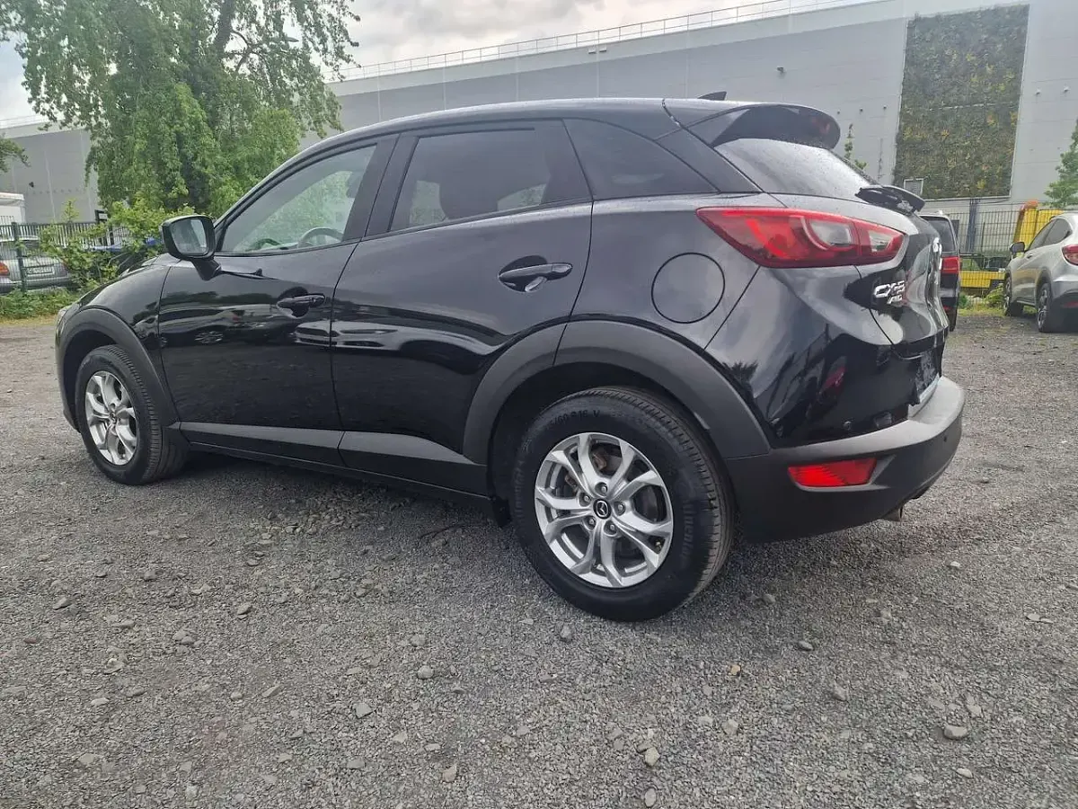 Używany Mazda CX-3 Exclusive-Line 150 KM (110 kW) 2017 Czarny SUV