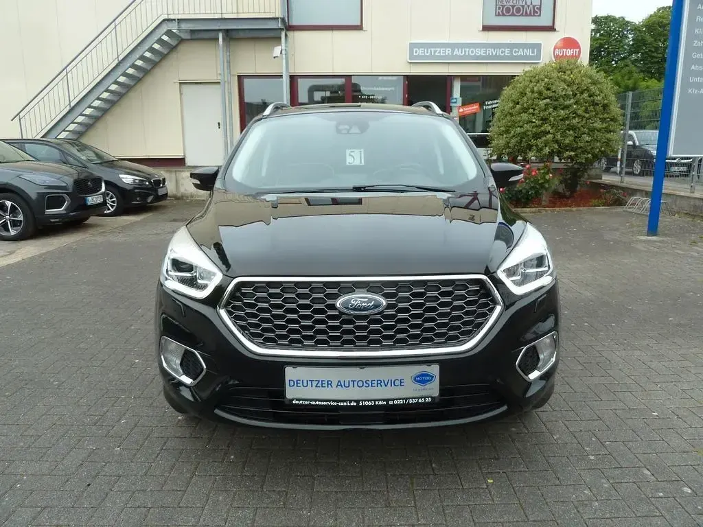 Gebraucht Ford Kuga Vignale 179 PS (131 kW) 2019 Schwarz SUV