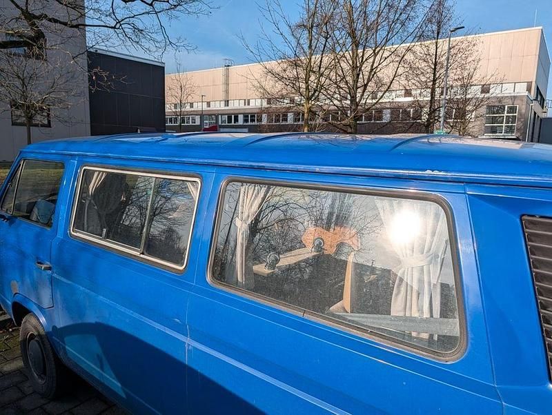 Gebraucht VW T3 69 PS (50 kW) 1982 Blau Van