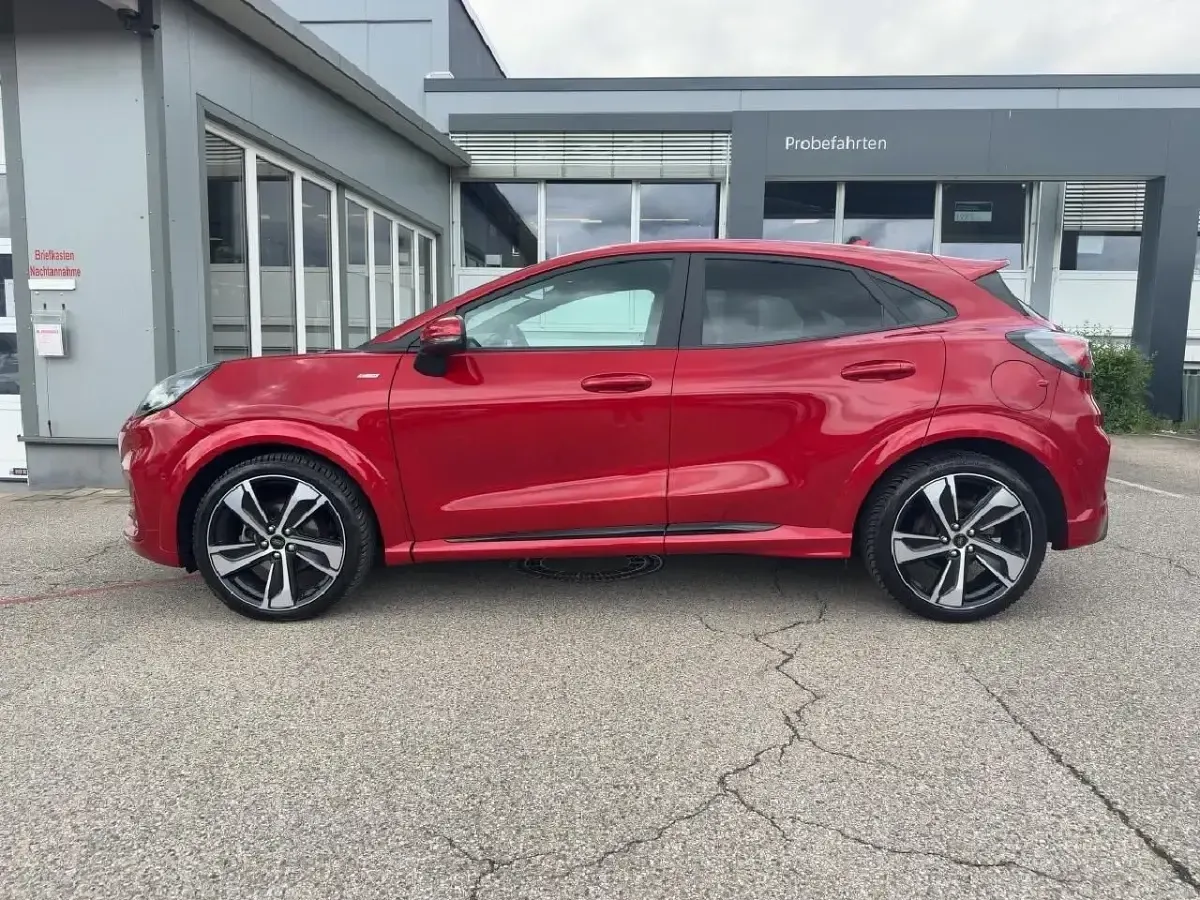Gebraucht Ford Puma ST-Line X 155 PS (114 kW) 2023 Fantastic red tc SUV