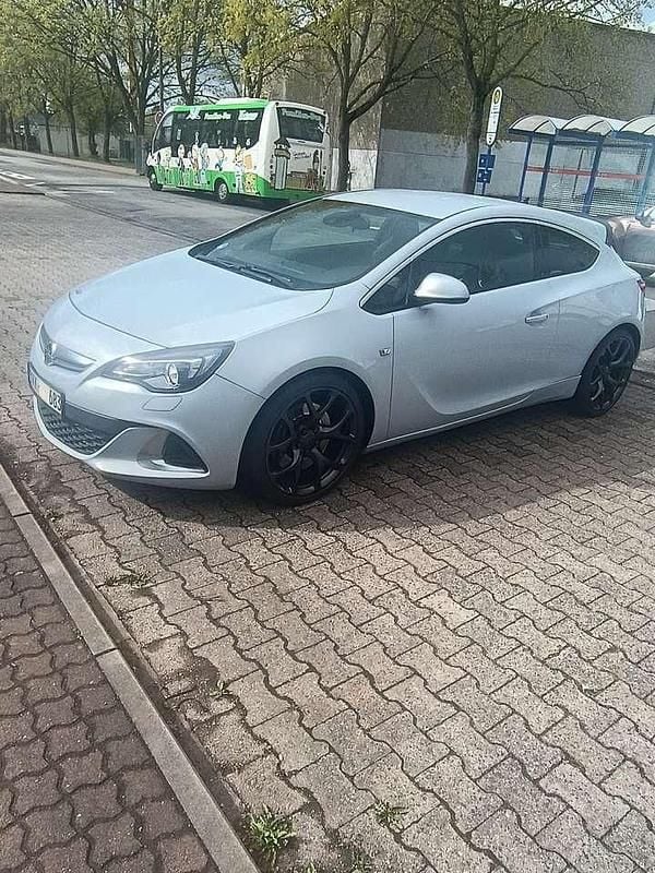 Gebraucht Opel Astra OPC 280 PS (205 kW) 2012 Weiß Limousine