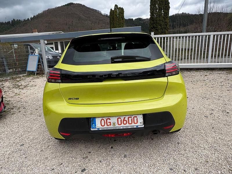 Gebraucht Peugeot 208 Style 101 PS (74 kW) 2025 Gelb Kleinwagen