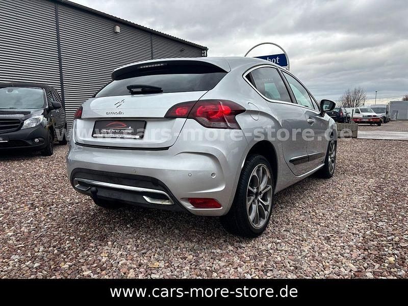 Gebraucht Citroën DS4 So Chic 111 PS (81 kW) 2012 Silber Kleinwagen