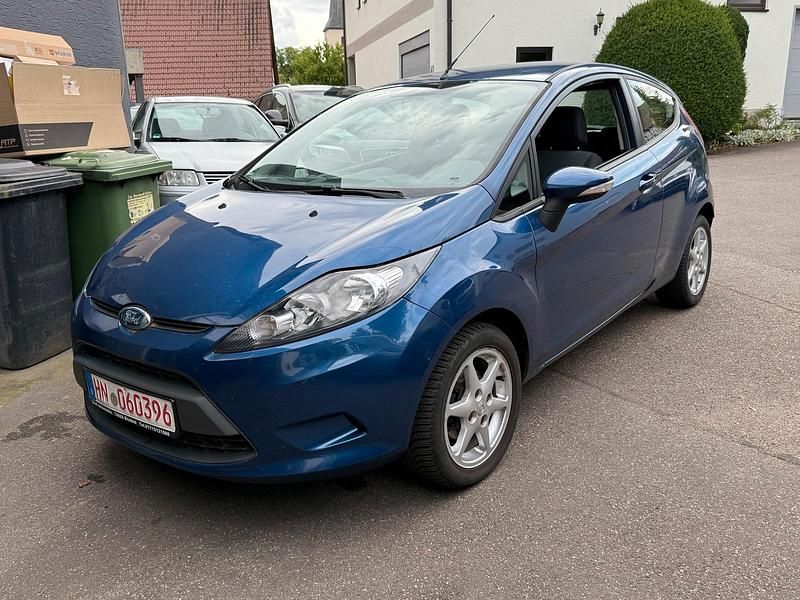 Blau Gebraucht 2009 Ford Fiesta Kleinwagen | 2.249 € (Guter Preis) - Bild 1/4