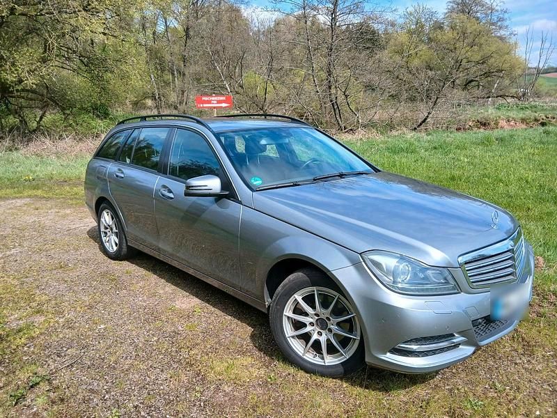 Gebraucht Mercedes C200 136 PS (100 kW) 2012 Kombi