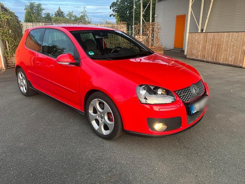 Rot Gebraucht 2006 VW Golf V GTI Coupé | 4.290 € (Fairer Preis) - Bild 1/4