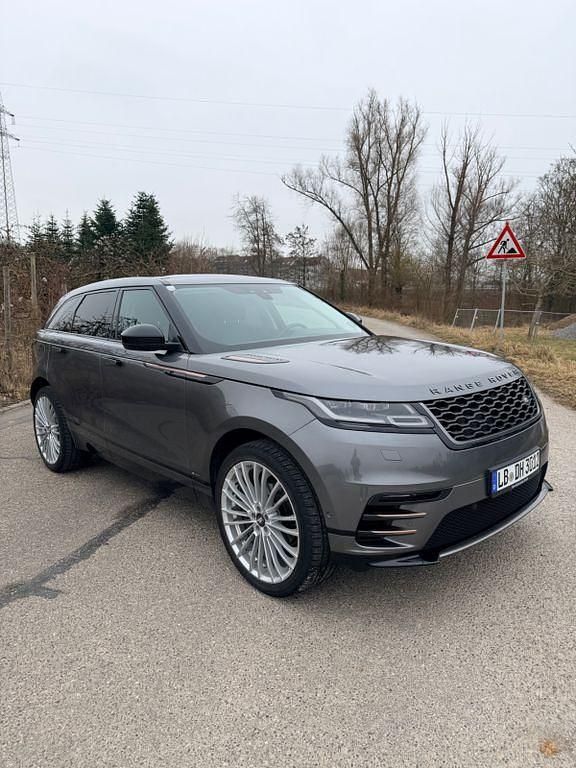 Gebraucht Land Rover Range Rover Velar R-Dynamic 179 PS (131 kW) 2017 Grau SUV