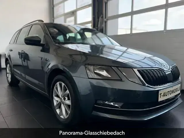 Gebraucht Skoda Octavia Business Line 190 PS (139 kW) 2018 Blau Kombi