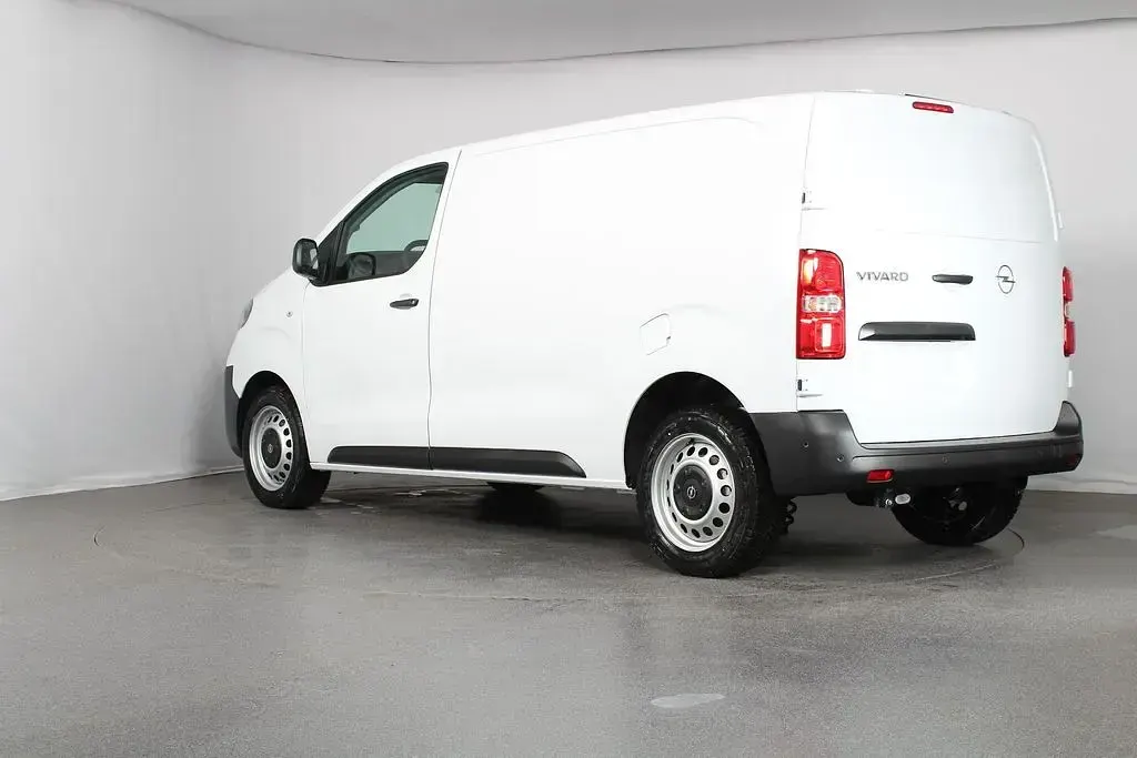 Neu Opel Vivaro-e Combi 120 PS (88 kW) 2026 Kaolinweiß Van / Kleinbus