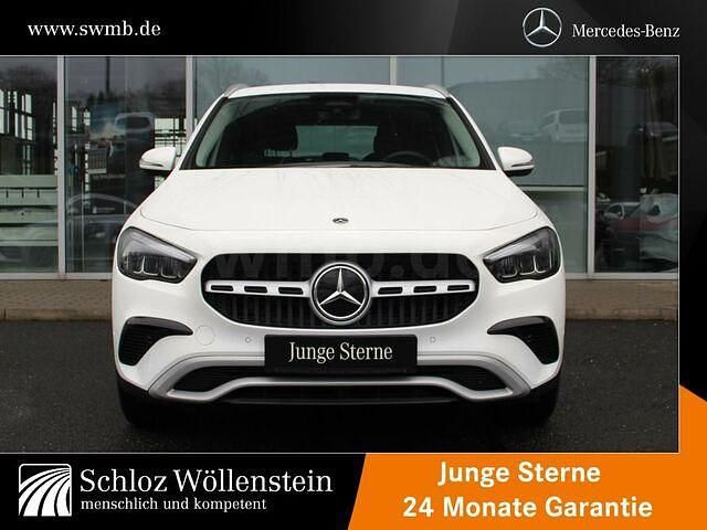 Gebraucht Mercedes GLA220 Advanced 190 PS (139 kW) 2024 Unilack polarweiß SUV