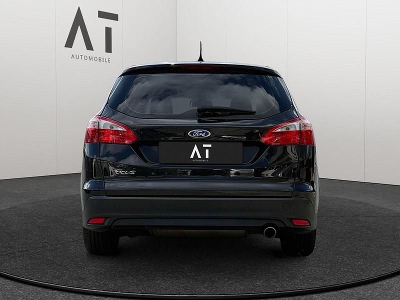 Gebraucht Ford Focus Titanium 140 PS (102 kW) 2014 Schwarz Kombi