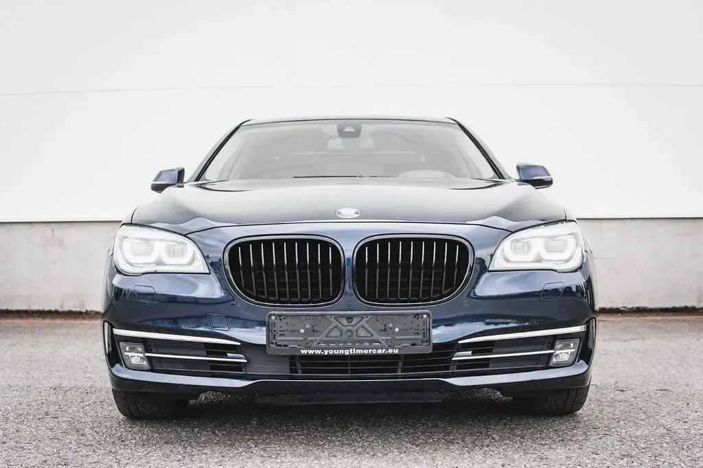 Gebraucht BMW 730 258 PS (189 kW) 2014 Blau Limousine