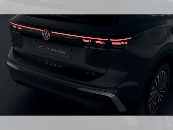 Neu VW Tiguan Elegance 150 PS (110 kW) 2026 Beige (uranograu) SUV