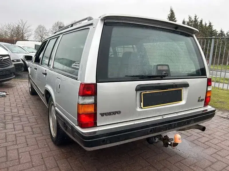 Gebraucht Volvo 940 135 PS (99 kW) 1997 Silber Limousine