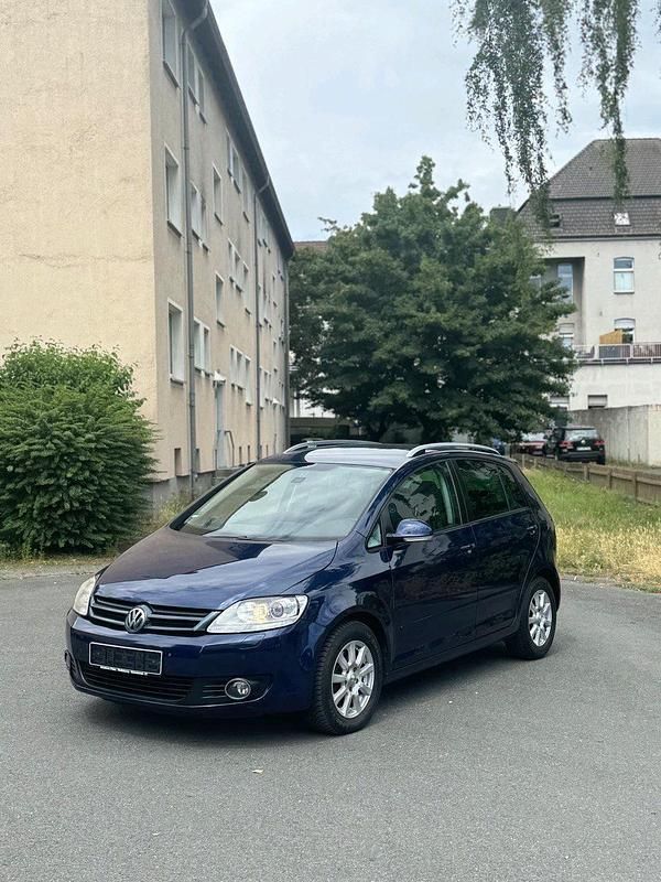Blau Gebraucht 2012 VW Golf Plus Cross Van / Kleinbus | 4.499 € (Superpreis) - Bild 1/4
