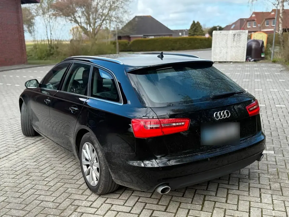 Używany Audi A6 190 KM (139 kW) 2014 Czarny Kombi