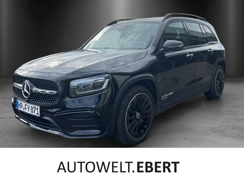 Kosmosschwarz Gebraucht 2024 Mercedes GLB200 AMG SUV | 53.980 € - Bild 1/4