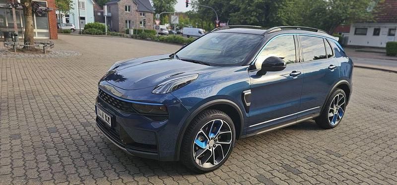 Blau Gebraucht 2021 Lynk & Co 01 SUV | 22.400 € (Fairer Preis) - Bild 1/4