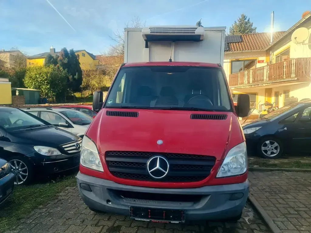 Gebraucht Mercedes Sprinter 163 PS (119 kW) 2010 Rot