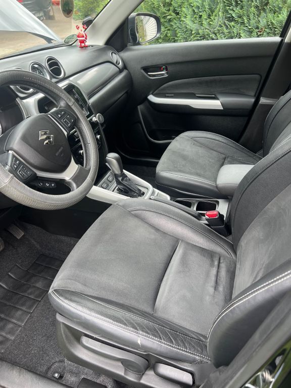 Schwarz Gebraucht 2016 Suzuki Vitara Comfort+ SUV | 13.500 € (Guter Preis) - Bild 1/4