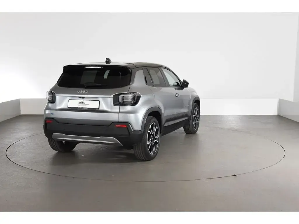 Brugt Jeep Avenger EV Summit 114 kW (156 HK) 2023 Grå SUV