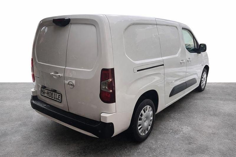 Gebraucht Opel Combo Edition 131 PS (96 kW) 2020 Jade weiss/arktis weiss Van / Kleinbus