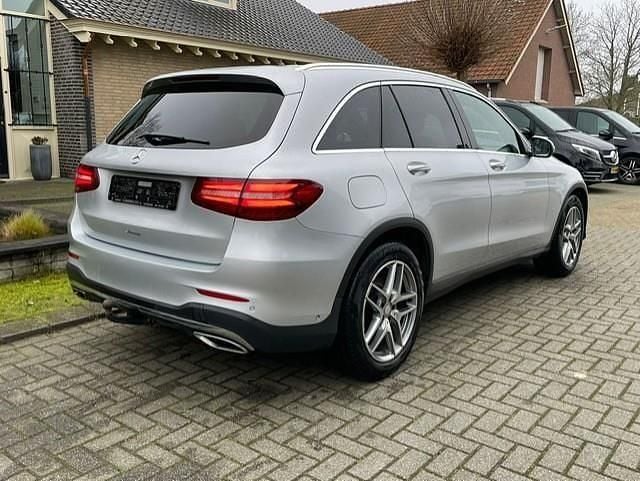 Gebraucht Mercedes GLC220 AMG line 163 PS (119 kW) 2015 Silber SUV