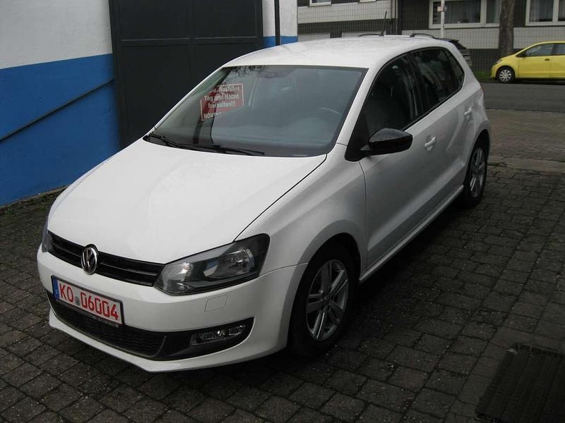 Gebraucht VW Polo Match 60 PS (44 kW) 2012 Weiß Kleinwagen