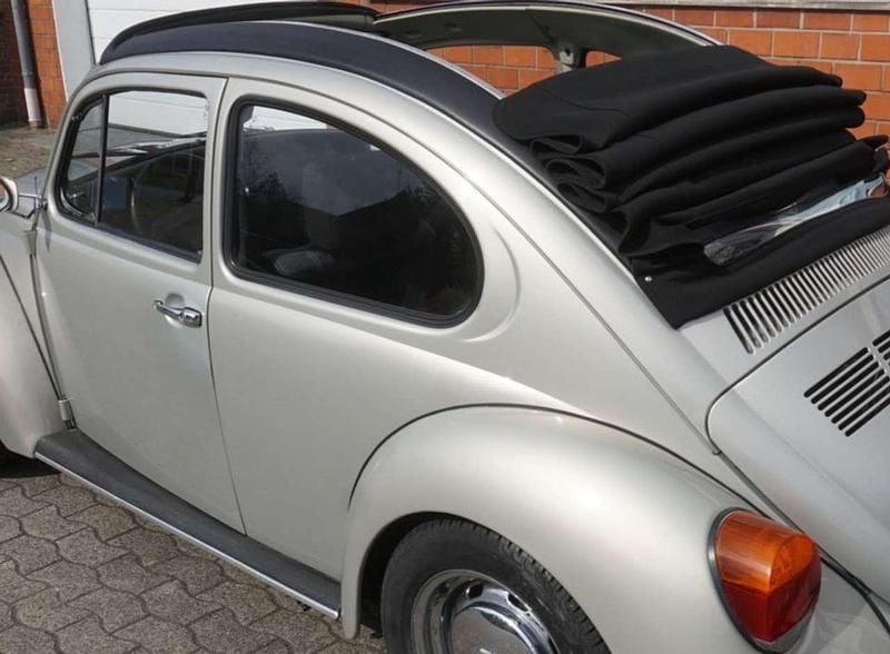 Silber Gebraucht 1996 VW Käfer Cabrio | 18.900 € (Teuer) - Bild 1/3