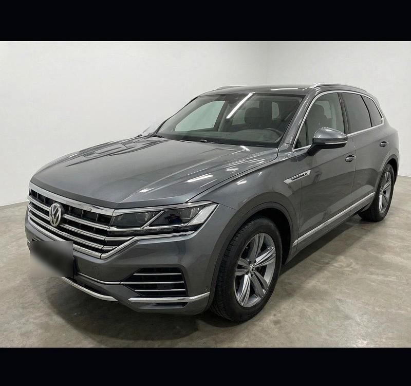 Gebraucht VW Touareg 286 PS (210 kW) 2018 Grau SUV