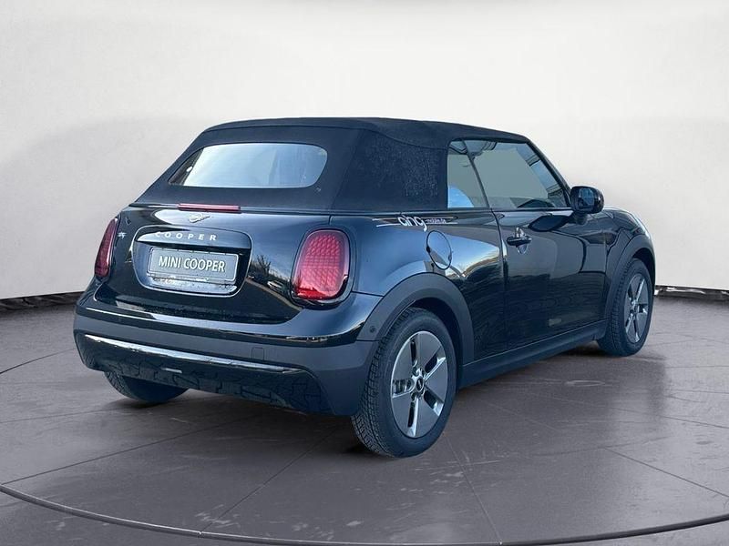 Neu Mini Cooper Cabriolet Classic 163 PS (119 kW) 2026 Schwarz Cabrio