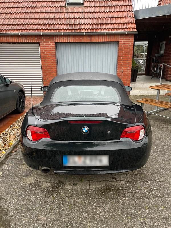 Gebraucht BMW Z4 150 PS (110 kW) 2007 Schwarz Cabrio