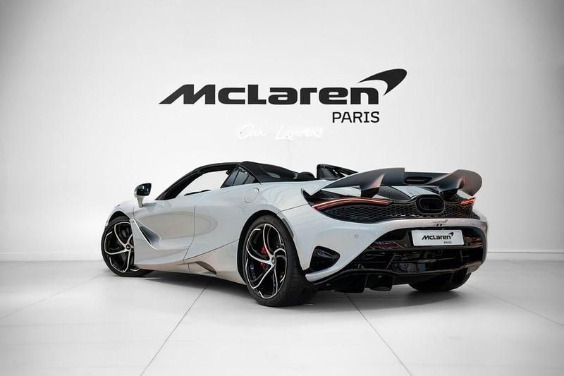Gebraucht McLaren 750S 751 PS (552 kW) 2023 Silber Cabrio