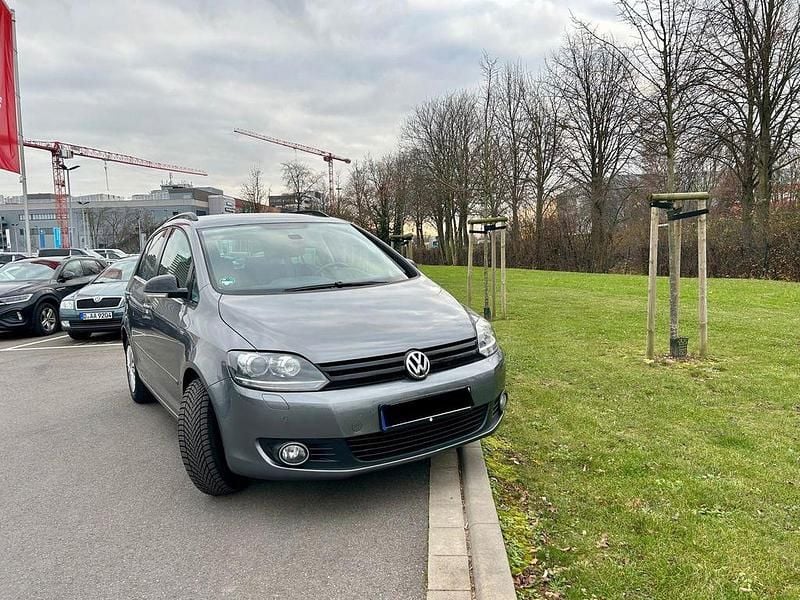 Gebraucht VW Golf Plus Cross Match 105 PS (77 kW) 2012 Grau Van / Kleinbus