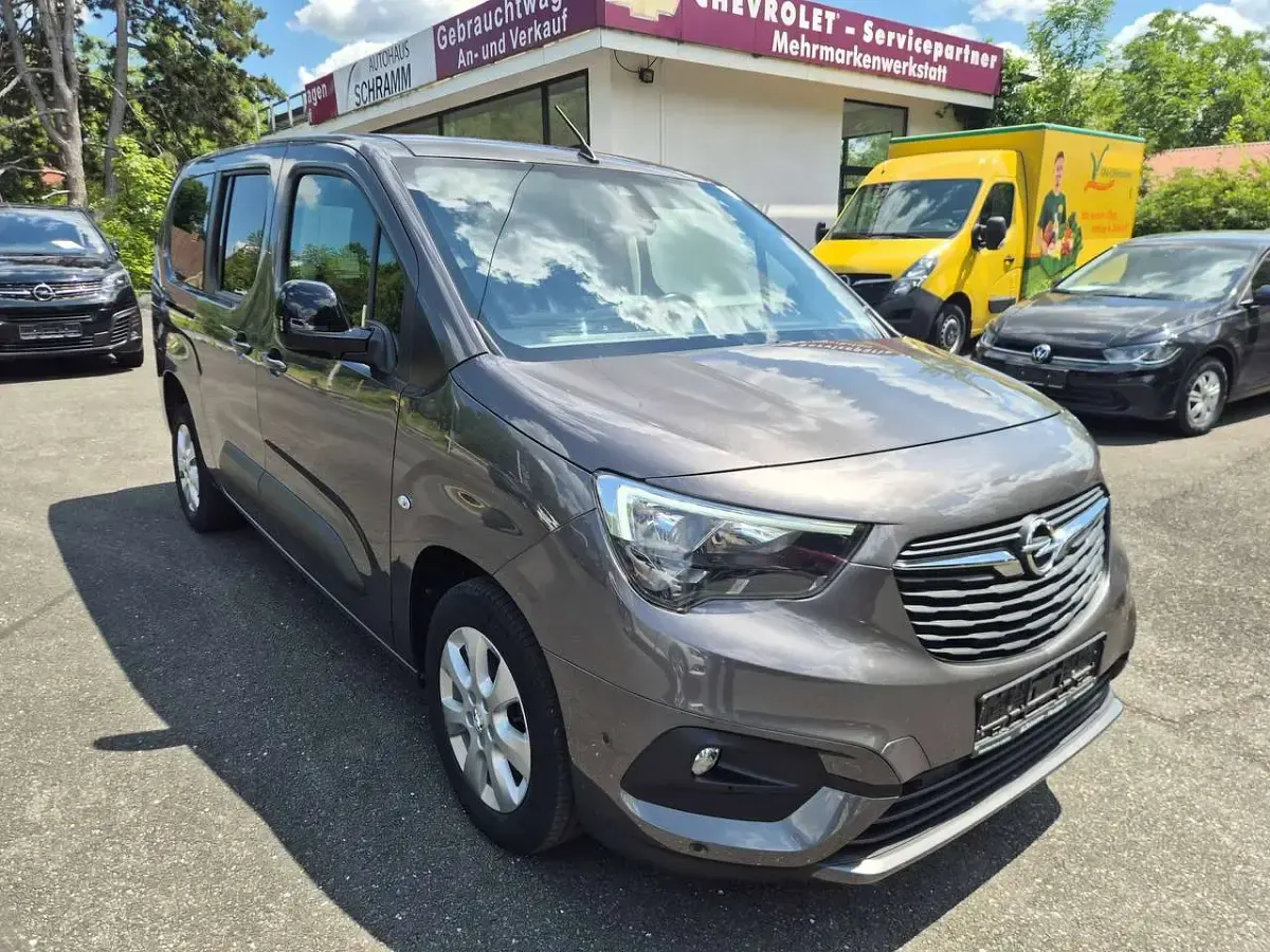 Gebraucht Opel Combo Life Elegance 131 PS (96 kW) 2021 Grau met. Kombi