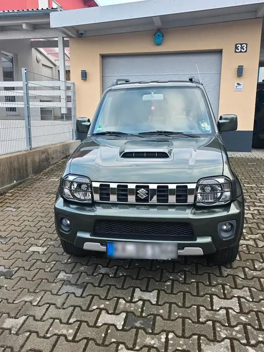 Gebraucht Suzuki Jimny Ranger 83 PS (61 kW) 2015 Grün SUV
