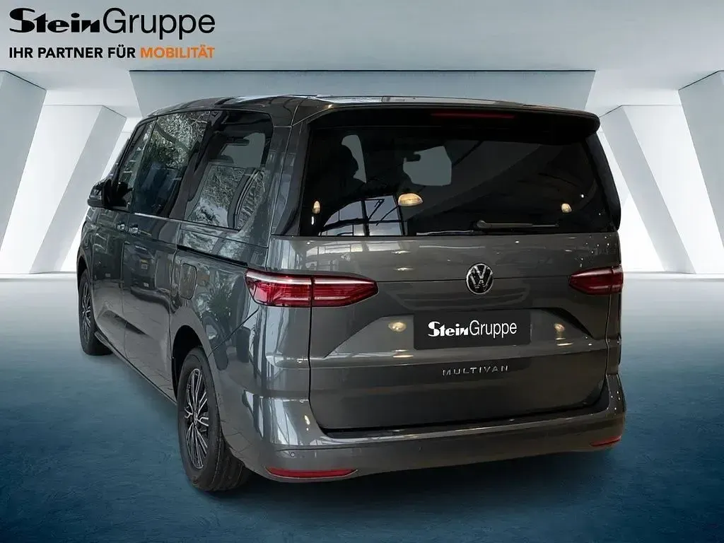Neu VW Multivan Life 150 PS (110 kW) 2026 Grau Van / Kleinbus
