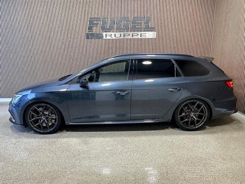 Gebraucht Seat Leon 4Drive 300 PS (220 kW) 2020 Grau Kombi