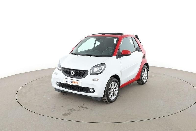Gebraucht Smart ForTwo Cabrio Basis 90 PS (66 kW) 2018 Weiß Cabrio