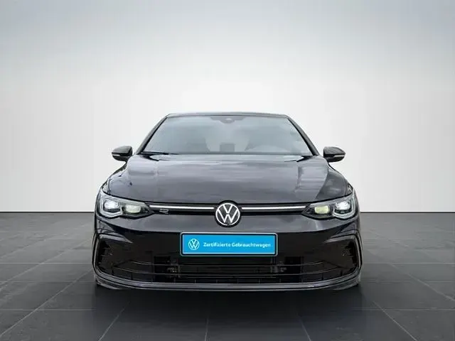 Gebraucht VW Golf VIII R-line 150 PS (110 kW) 2024 Schwarz Limousine
