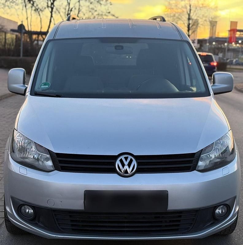 Gebraucht VW Caddy Maxi 140 PS (102 kW) 2012 Silber Van / Kleinbus