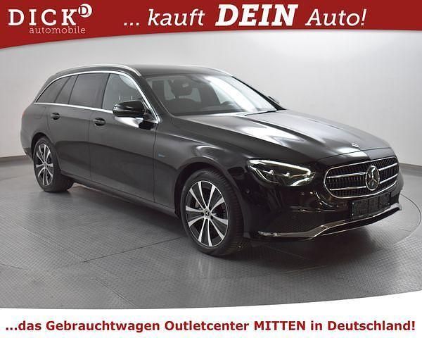 Schwarz Gebraucht 2021 Mercedes E300 Kombi | 29.650 € (Superpreis) - Bild 1/4