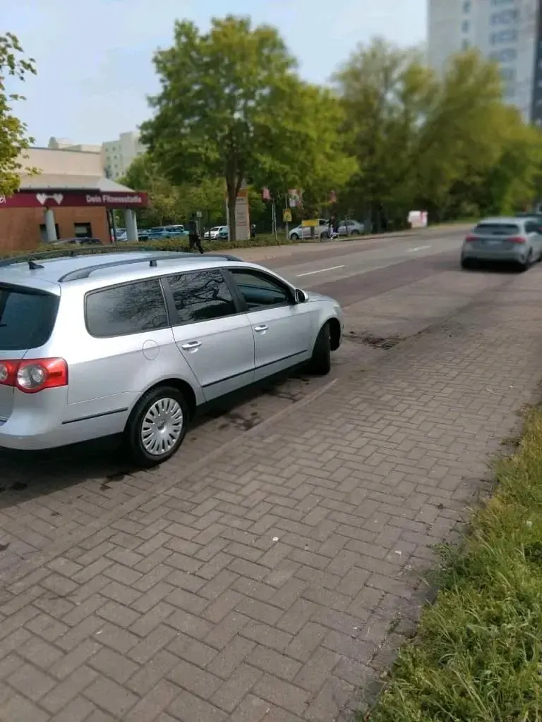 Używany VW Passat 140 KM (102 kW) 2009 Szary Kombi