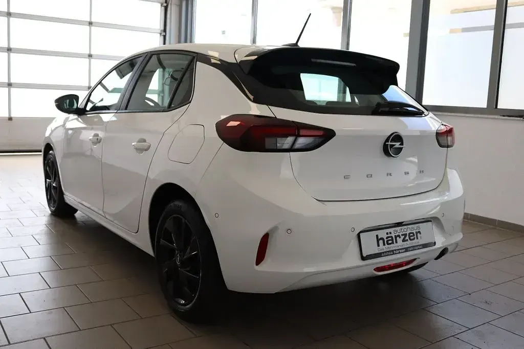 Gebraucht Opel Corsa Edition 101 PS (74 kW) 2024 Weiß Kleinwagen