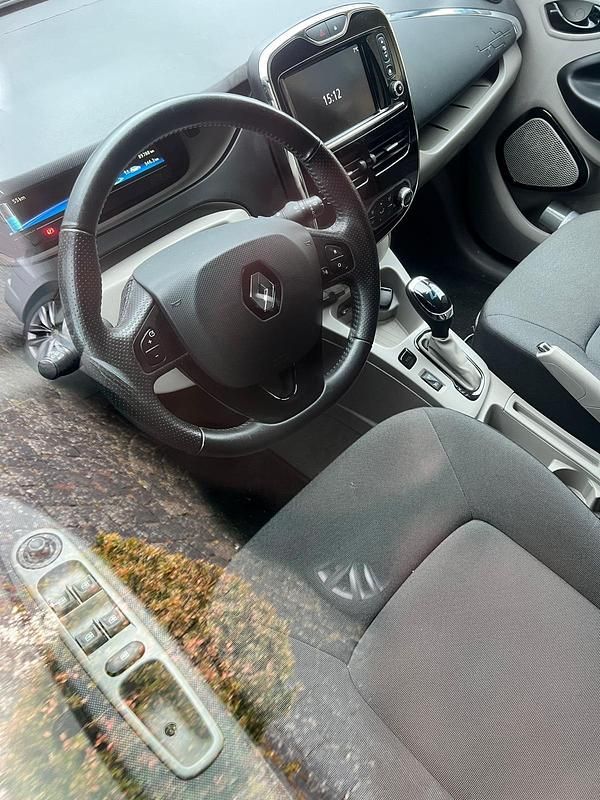 Gebraucht Renault Zoe 42 kW (58 PS) 2016 Schwarz Kleinwagen