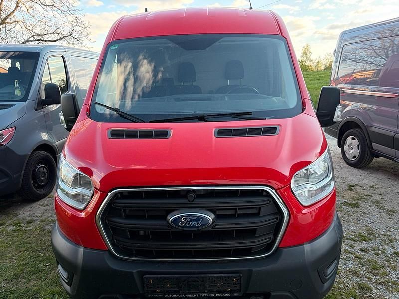 Second-hand Ford Transit Trend 170 CP (125 kW) 2020 Roșu Monovolum