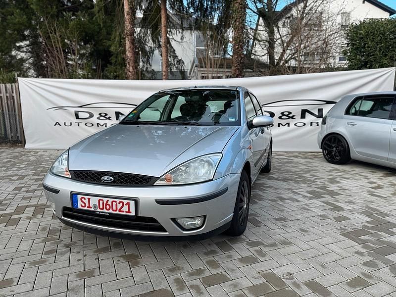 Gebraucht Ford Focus 101 PS (74 kW) 2004 Silber Limousine