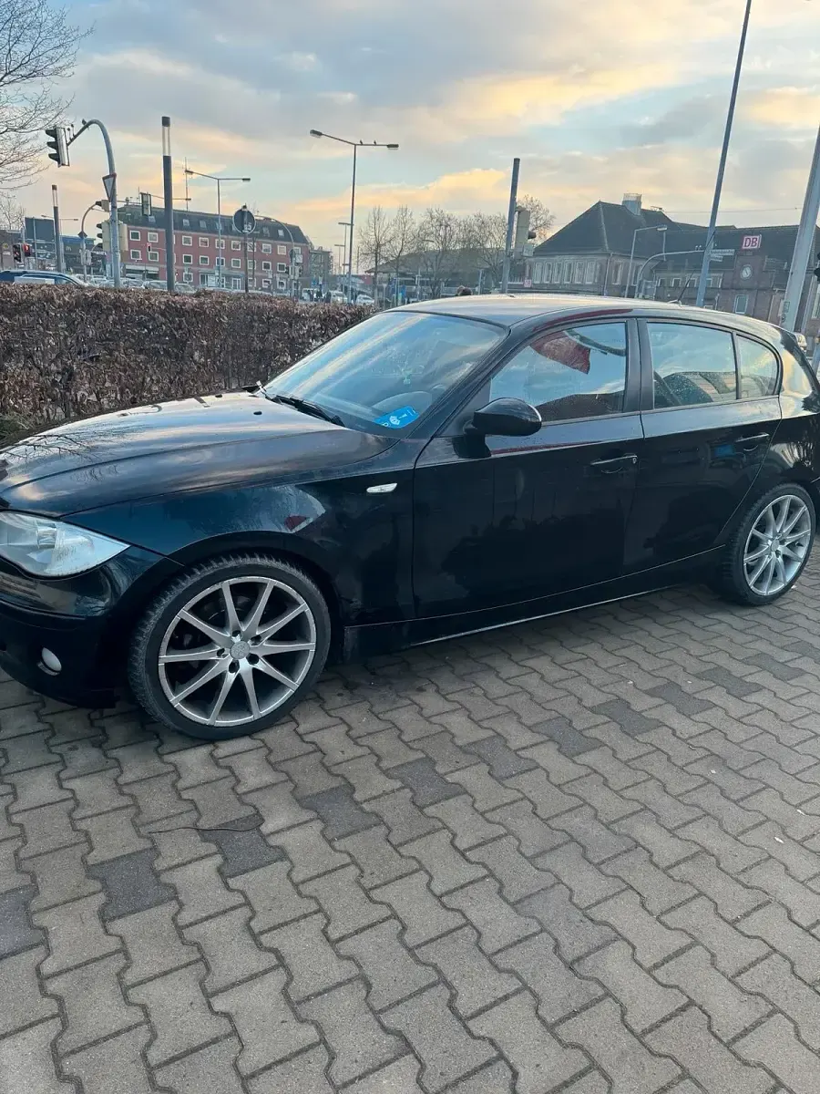 Gebraucht BMW 120 160 PS (117 kW) 2005 Schwarz Kleinwagen